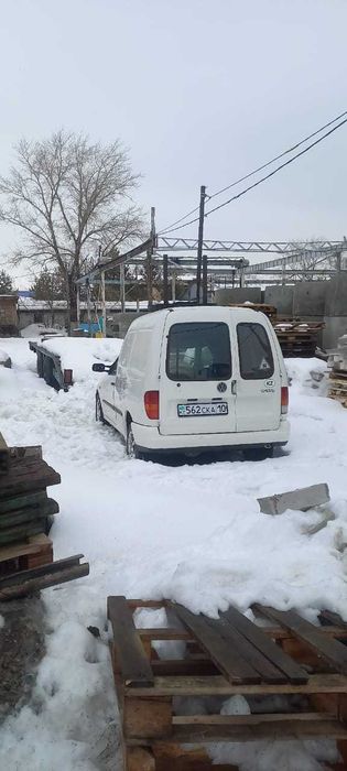 Volkswagen Caddy 1998 г.