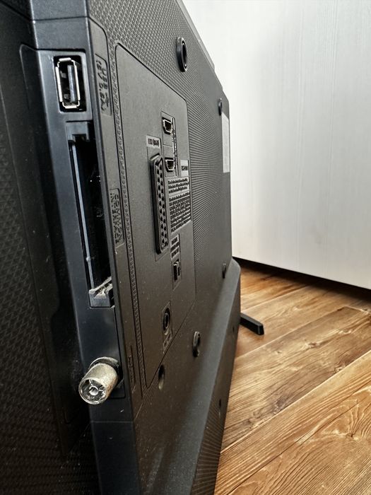 SAMSUNG LED 2015 года