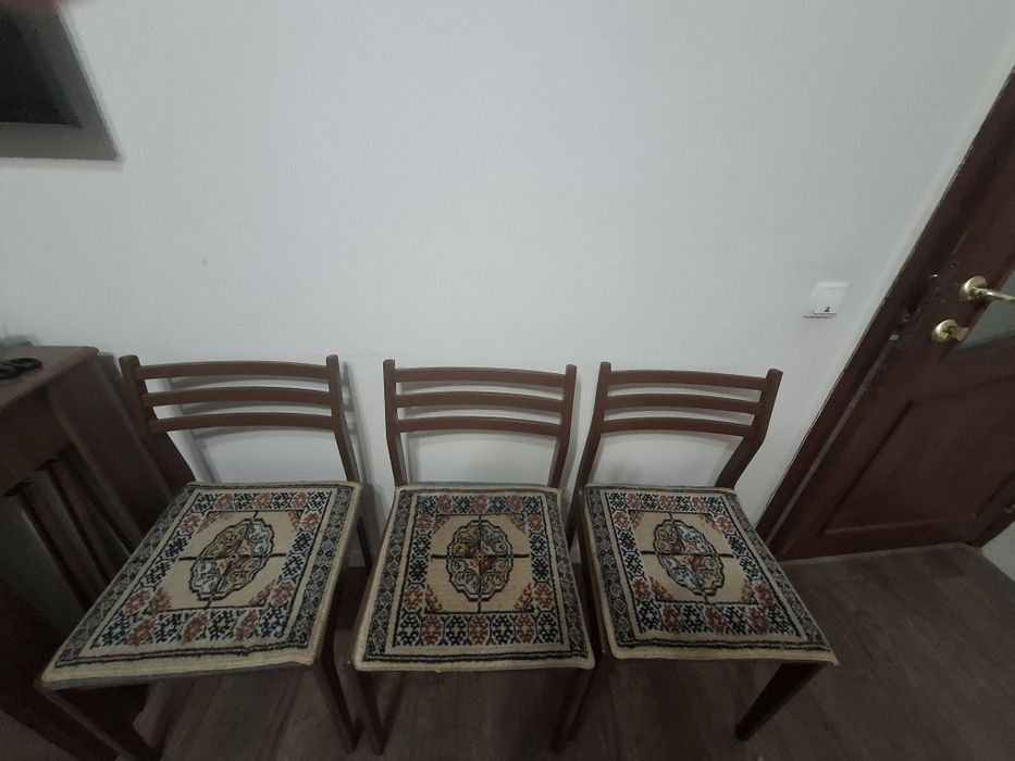 Продам стулья удобные