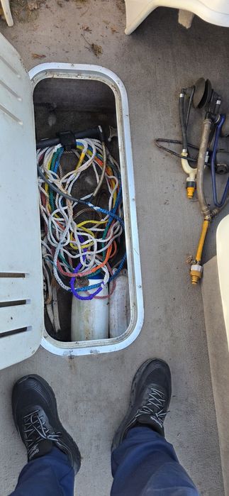 Vand barca MONTEREY bowrider 180
