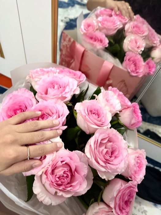 Гүл сатылады цветы