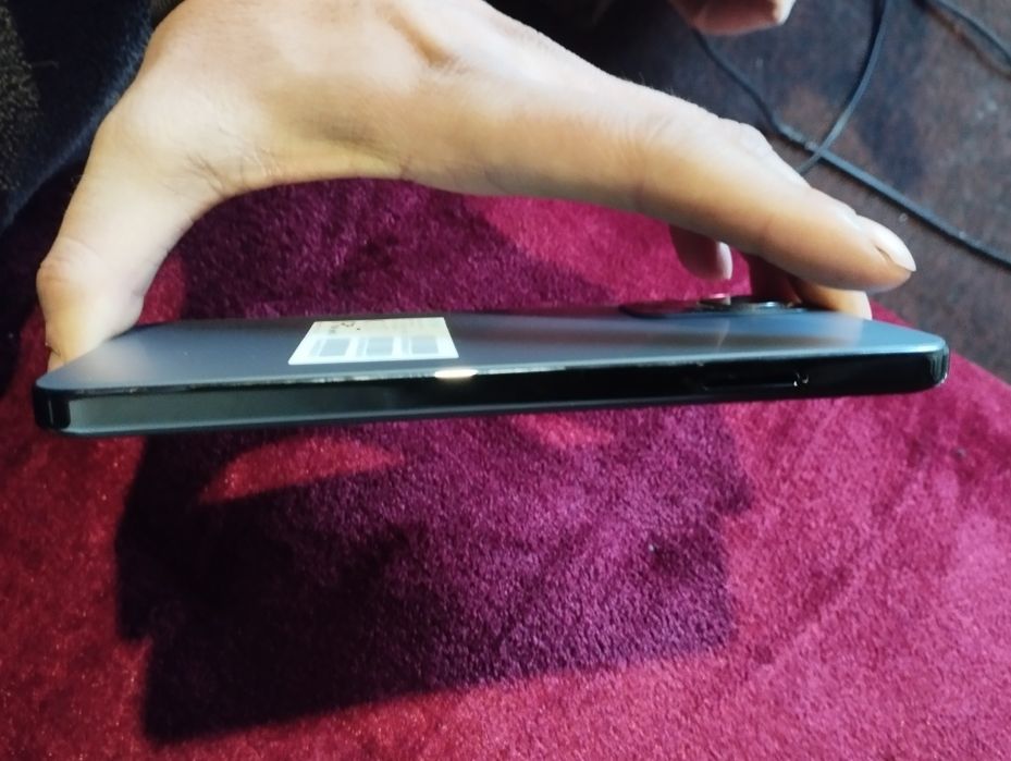 HOTWAV note 13  sotiladi