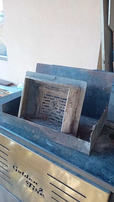 Пелетна камина с водна риза