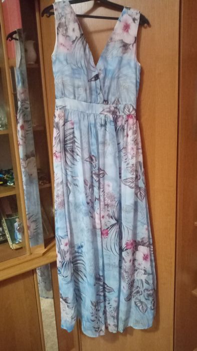 Платья на стройную девушку