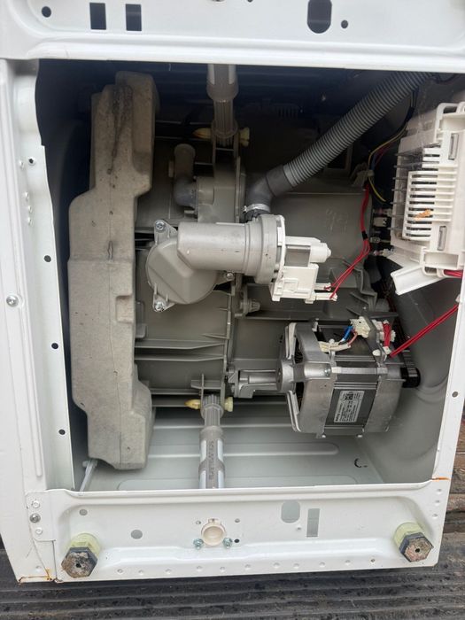 Пералня Electrolux