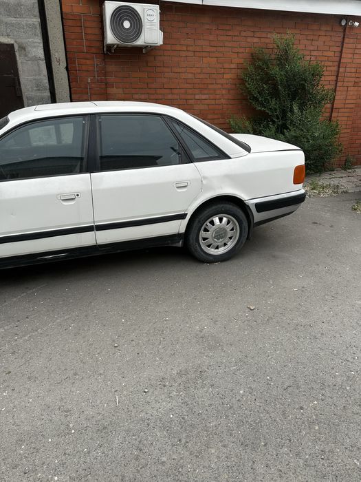 Продам ауди 100 с 4