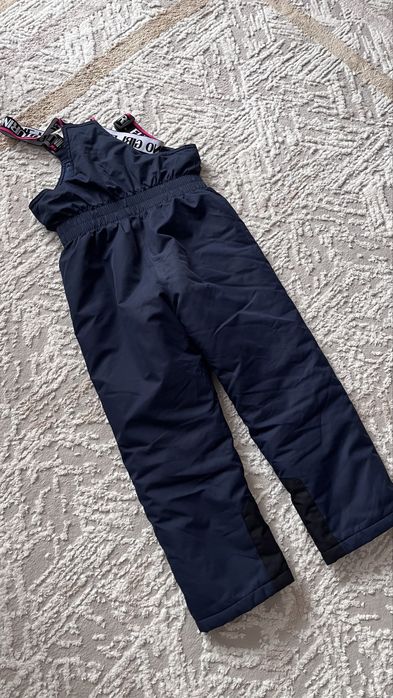 Продам комбинезон теплый