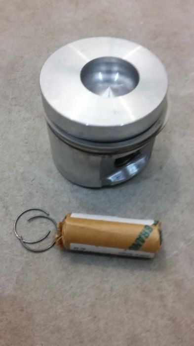 Комплект поршней и гильз