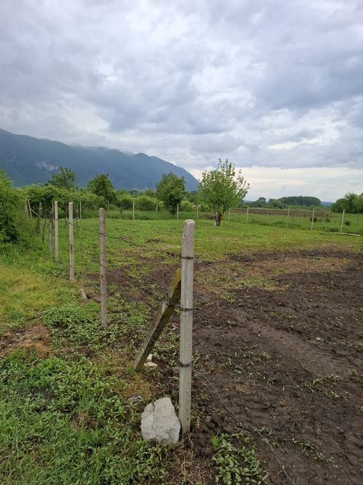 Продава се Парцел в с. Нефела, Област Враца - 715 кв.м за 8 €/кв.м - Снимка #1