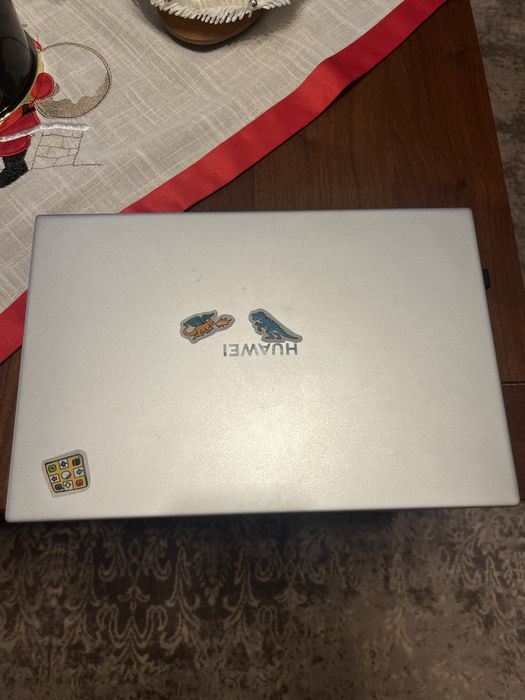 Laptop huawei matebook d14