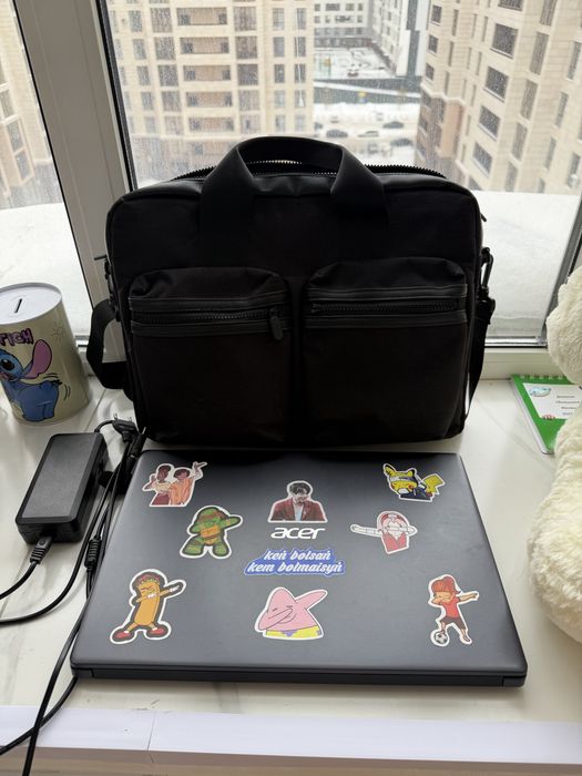 Ноутбук сатылады