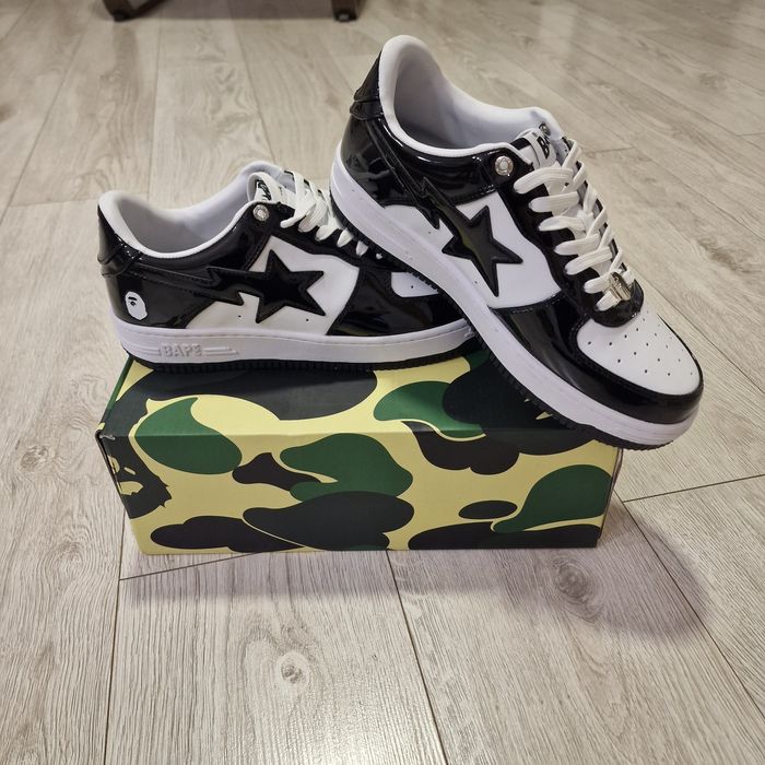 Bapesta negru si alb