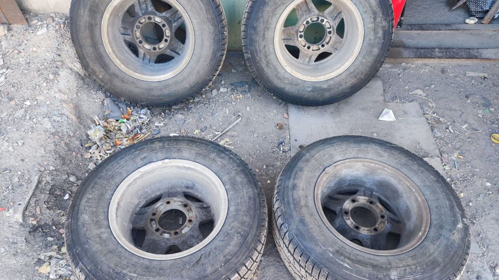 Диски с резиной Pajero 2