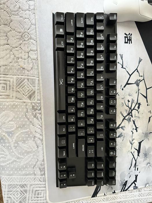 Механическая клавиатура Hyperx