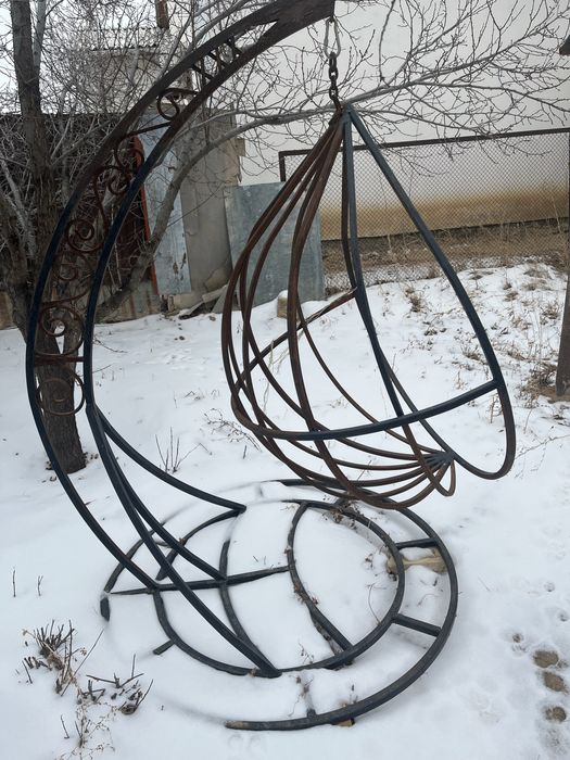 Садовая качель кокон