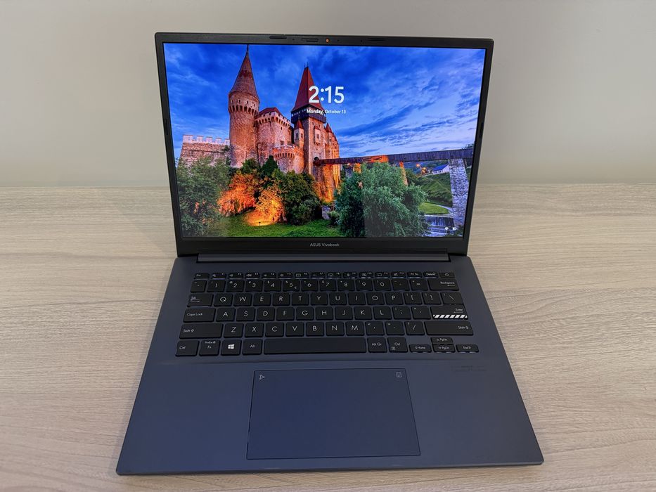 !! URGENT !!Laptop Asus Vivobook pro 16