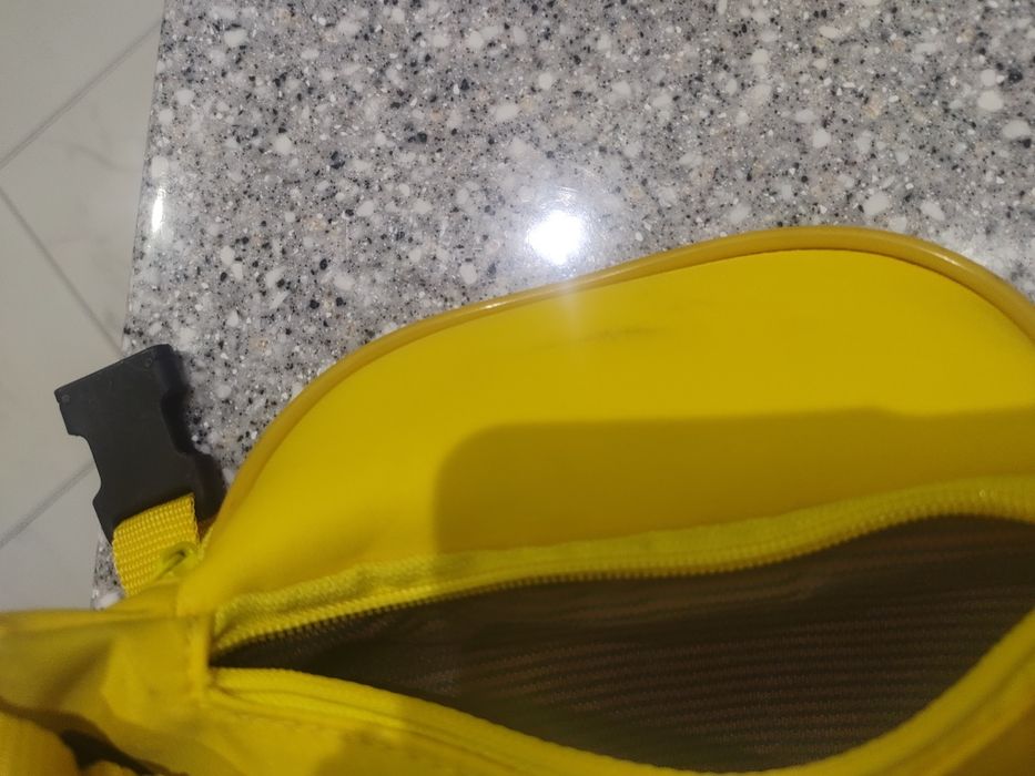 С-умк-а поясн-ая Sovereign.