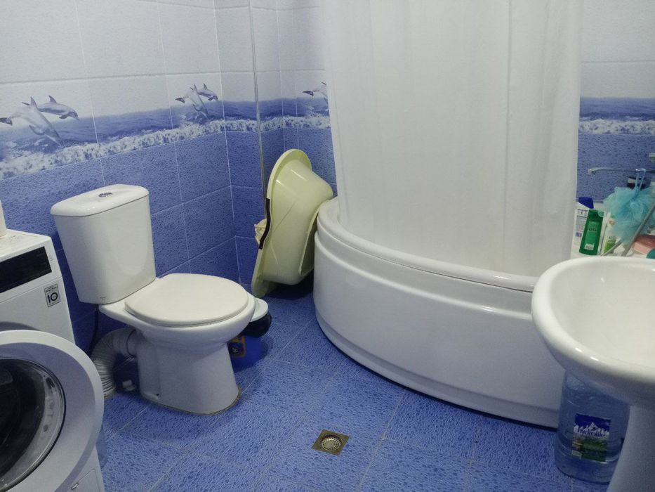 2 etajli fayzli xonadon