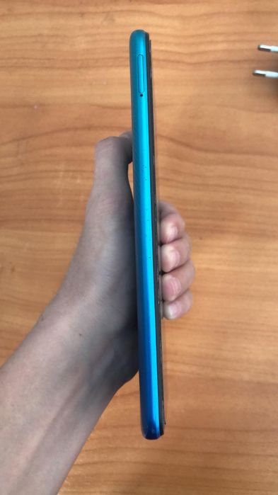 продам редми 9с бу