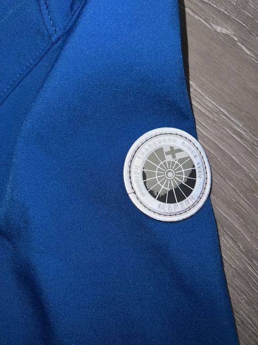 Vând geacă Icepeak