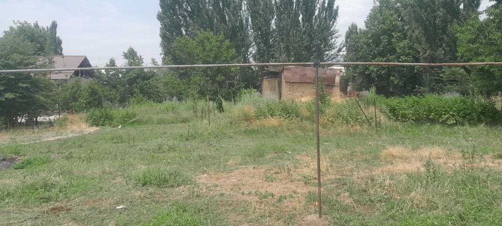 Продаётся земляной участок 9,4 соток.