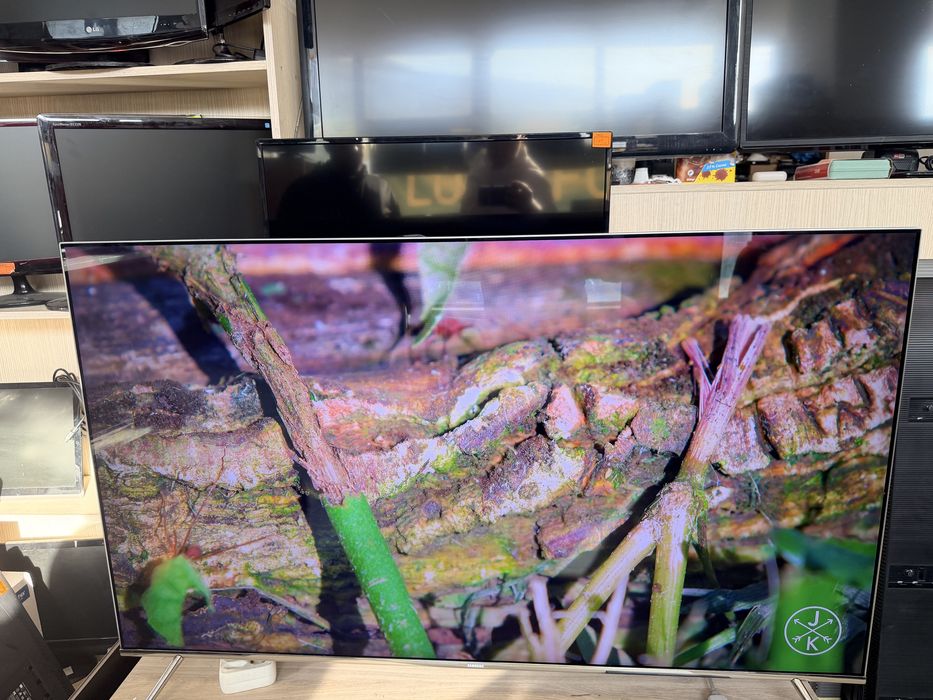Smart Tv Qled One Conect 139 cm super pret 1750 ron