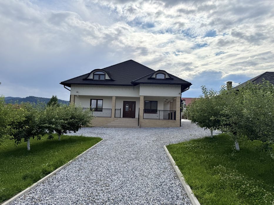 Casa de vanzare in Bucovina