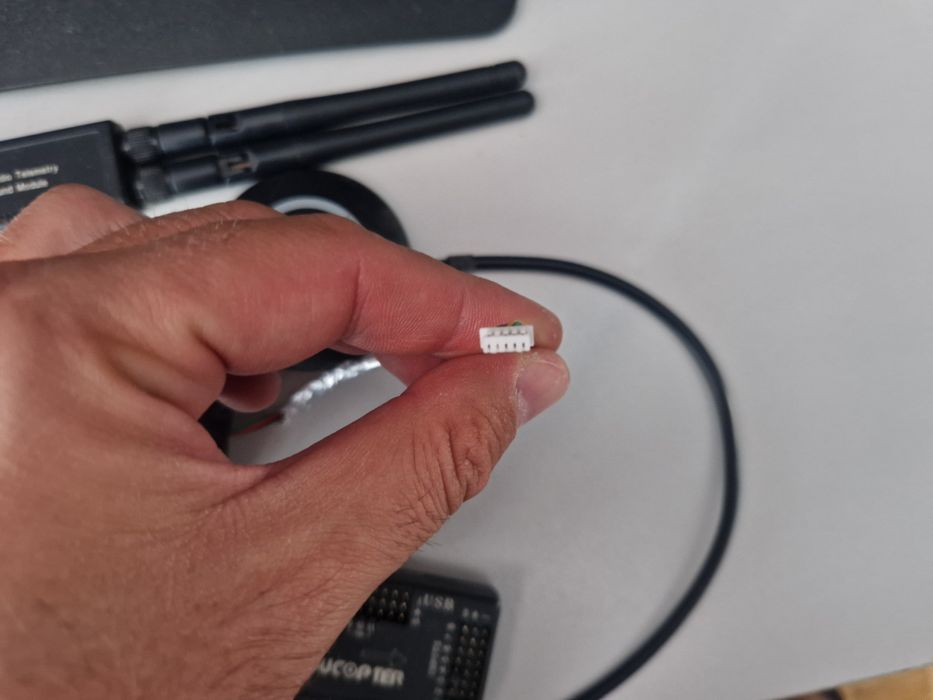 Arducopter GPS и автопилот за лодка за захранка или дрон