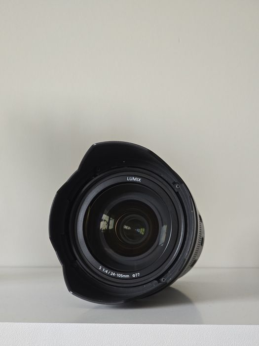 Обектив Lumix S 24-105 f/4 OIS Macro Panasonic