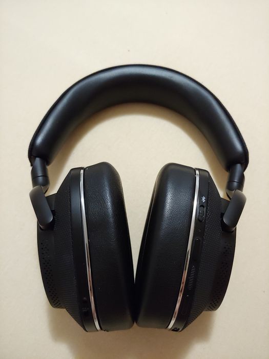 Căști defecte Bowers & Wilkins Px7 S2 (pentru piese)