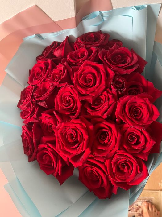 Продам букет из 25 роз, 80 см
