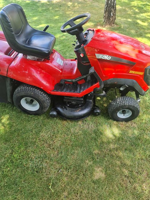 Tractoras de tuns gazon