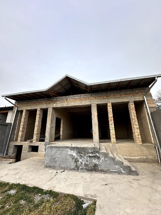 Uy sotiladi 3.2 sotix nazarbek tekistil