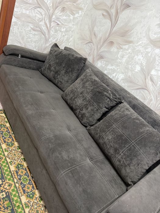 Продам диван в хорошем состоянии