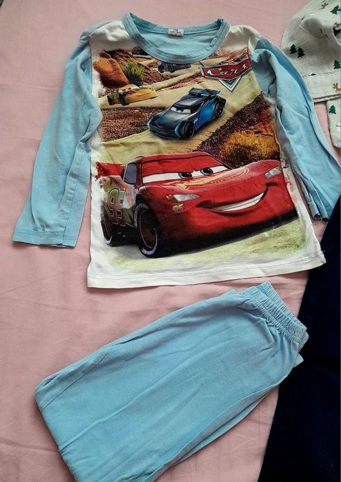 Детски комплекти,яке,пижама 104/110 размер