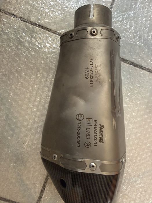 Toba Akrapovic originala