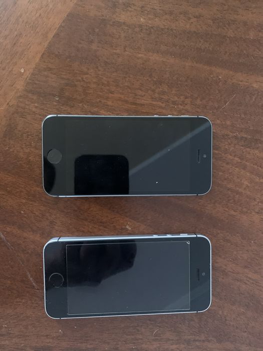 Продам Iphone 5S и 5SE