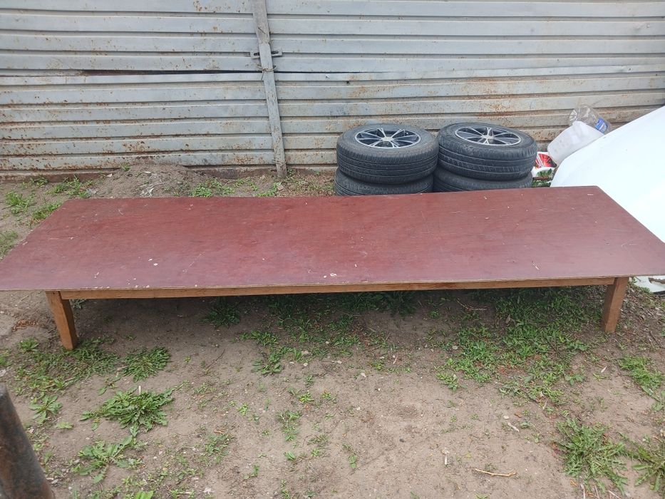 Жер стол сатылады