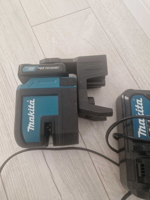 Nivela laser Makita