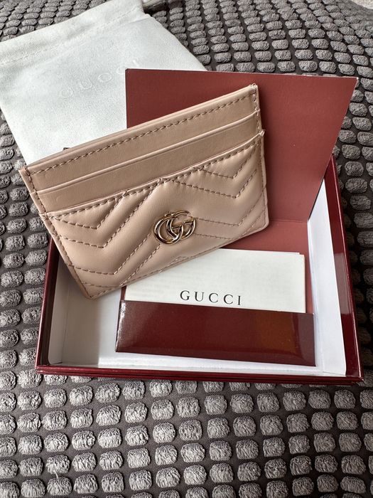 Gucci card holder/ кард фолдър