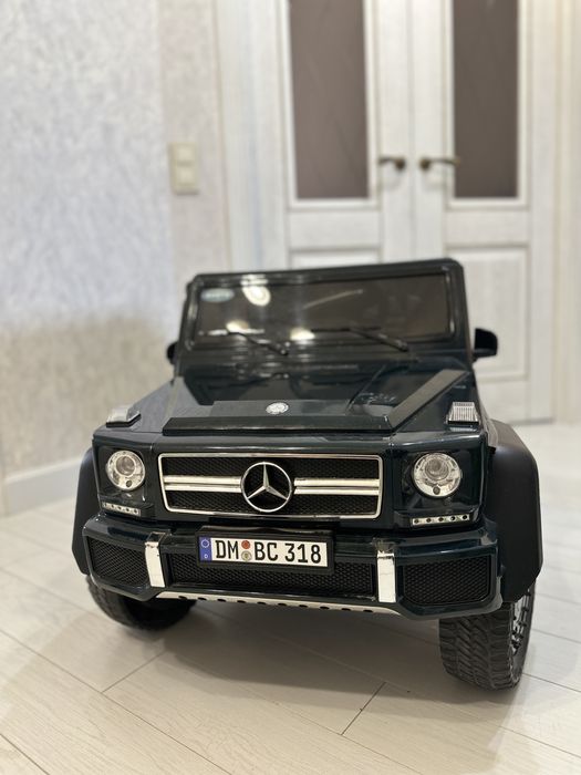 Электромобиль.