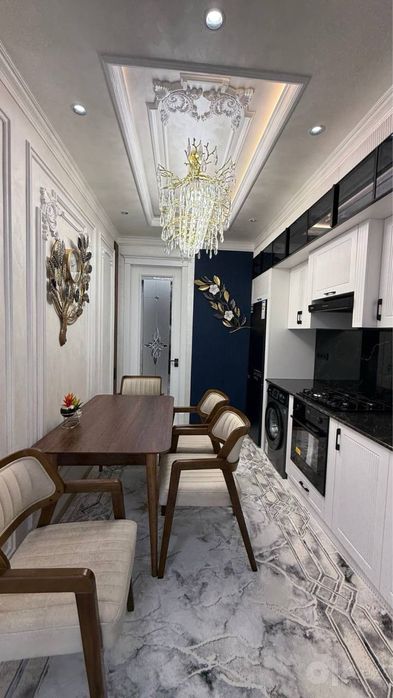 Продается 3 ком. Квартира площадью 90 кв.м. По ул. Рудаки ор. Саодат
