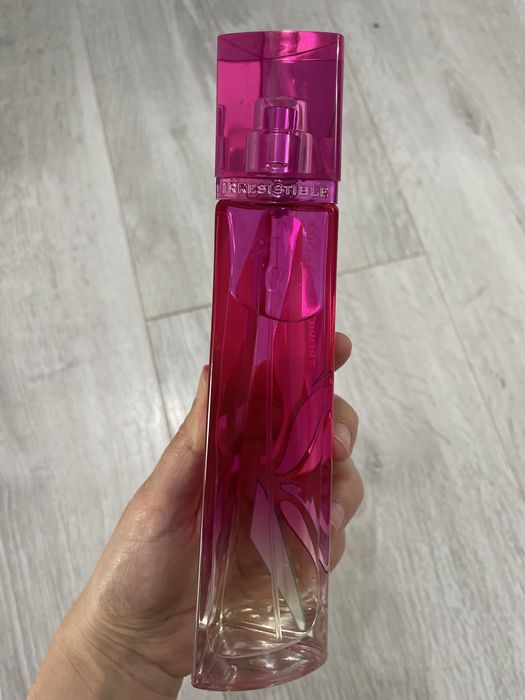 Parfum Givenchy Very Irresistible tropical paradise