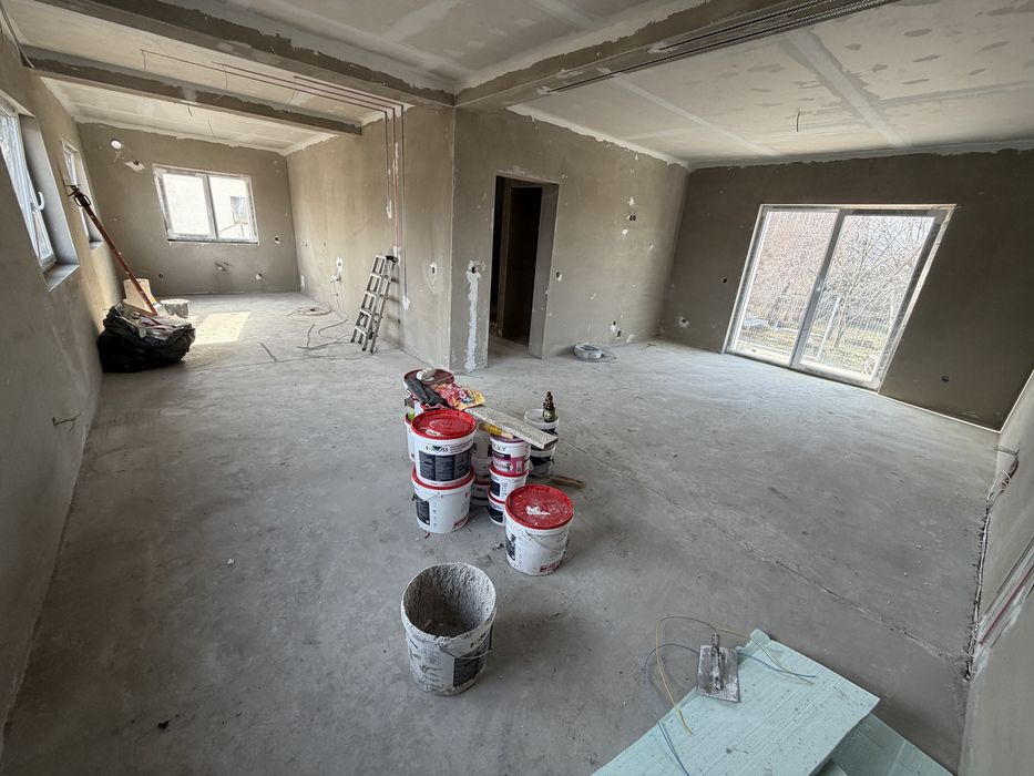 Casa de vanzare direct de la dezvoltator Sura Mica !