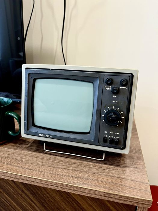 Мини телевизор Шилялис 405 D-1