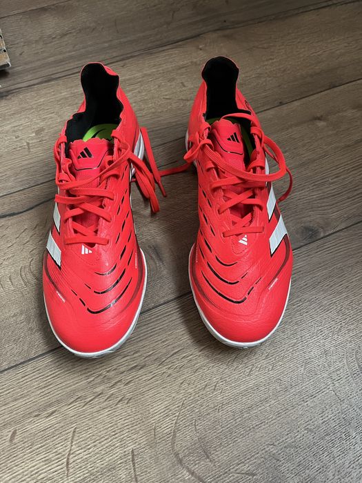 Сорконожки adidas predator