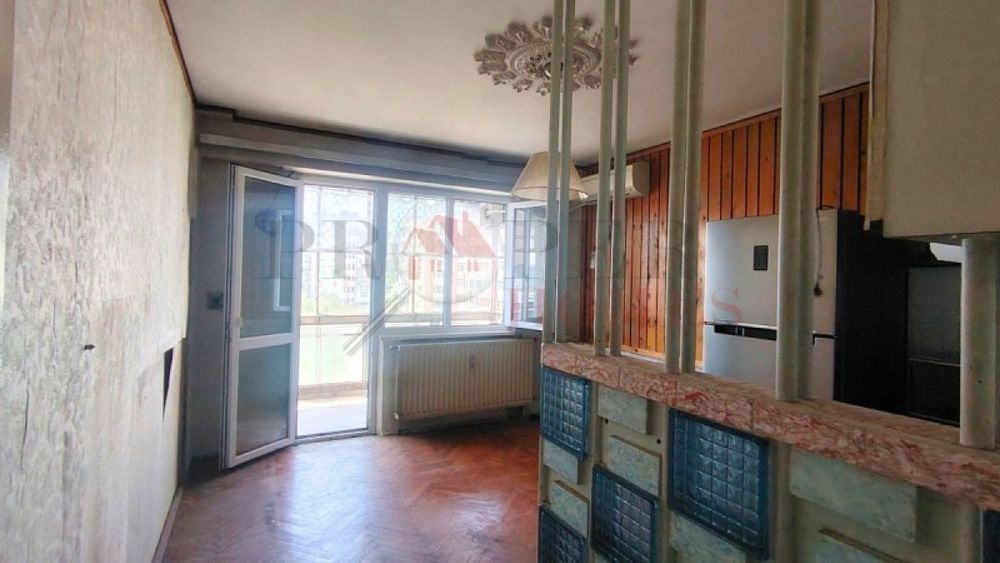 Продажба 3-стаен гр. Велико Търново - Бузлуджа 77m²