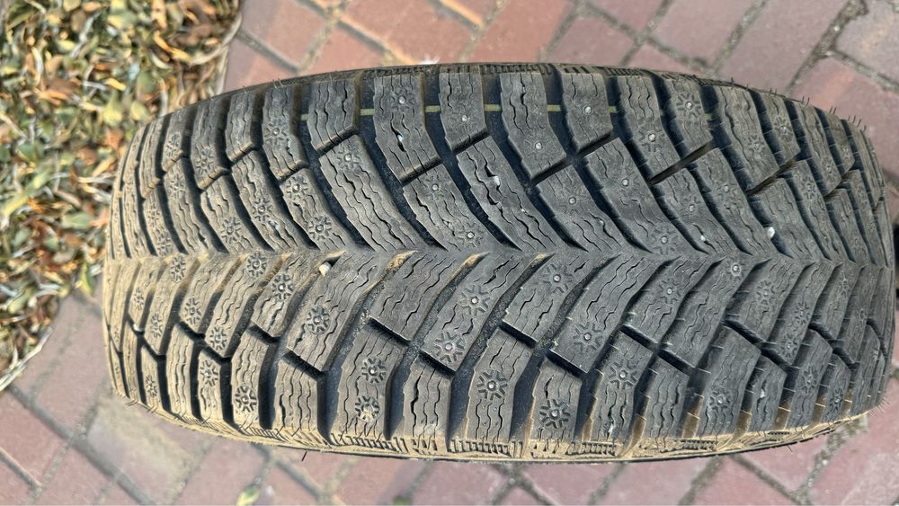 Michelin ice north - 4 22 год шипы