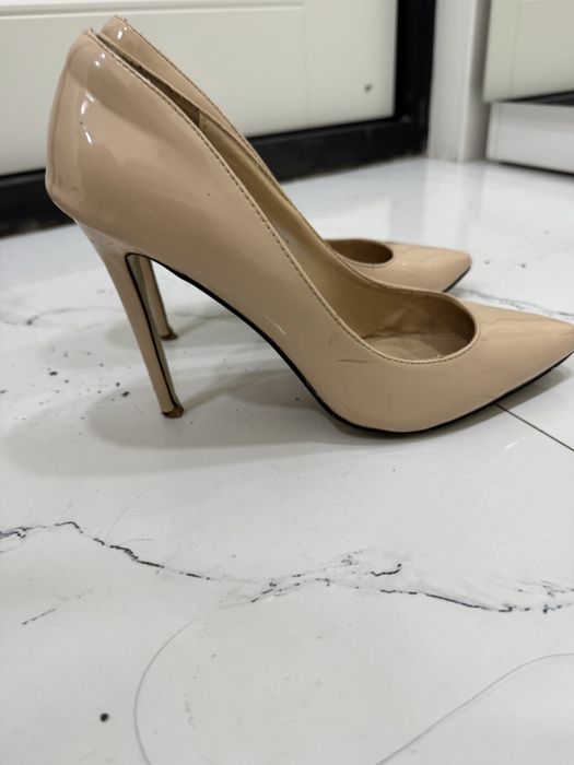 Туфли 39 размера