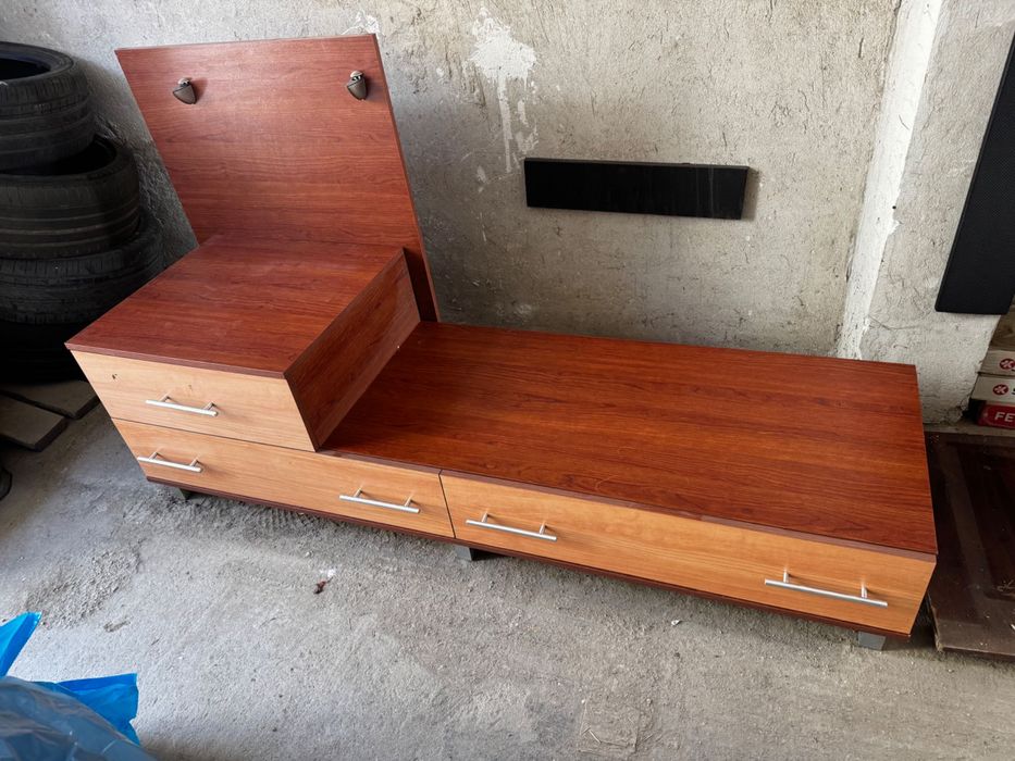 Тв секция за хол